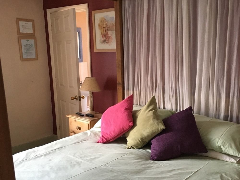 Chestnut Bed And Breakfast Bourton-on-the-Water Buitenkant foto